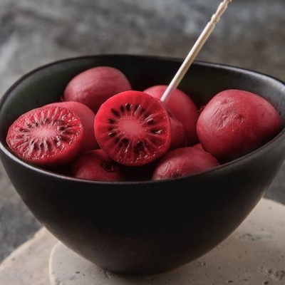 Planta Kiwi�o Rojo Kens Red