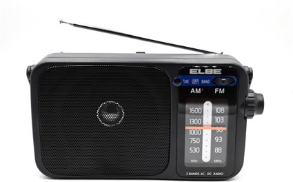 Radio Portatil AM/FM Elbe RF-942